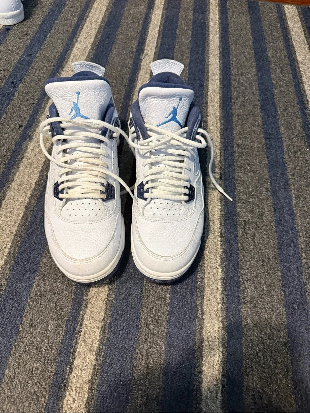 Men’s Jordan Retro 4 LS Columbia Basketball Shoes